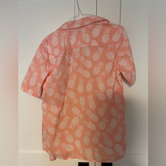 Fun Hawaiian Shirts - Picture 5 of 6